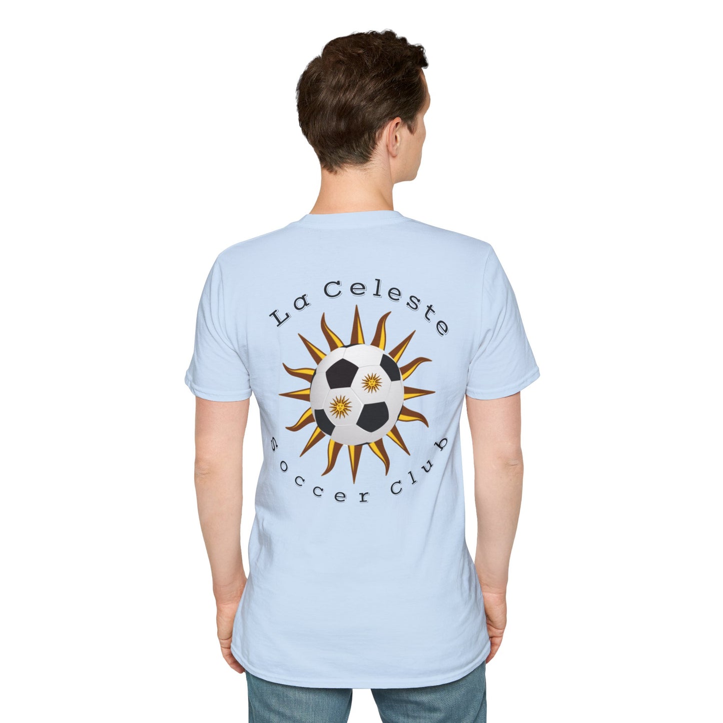 La Celeste S.C Más que un Club, Una Familia - Unisex Softstyle T-Shirt