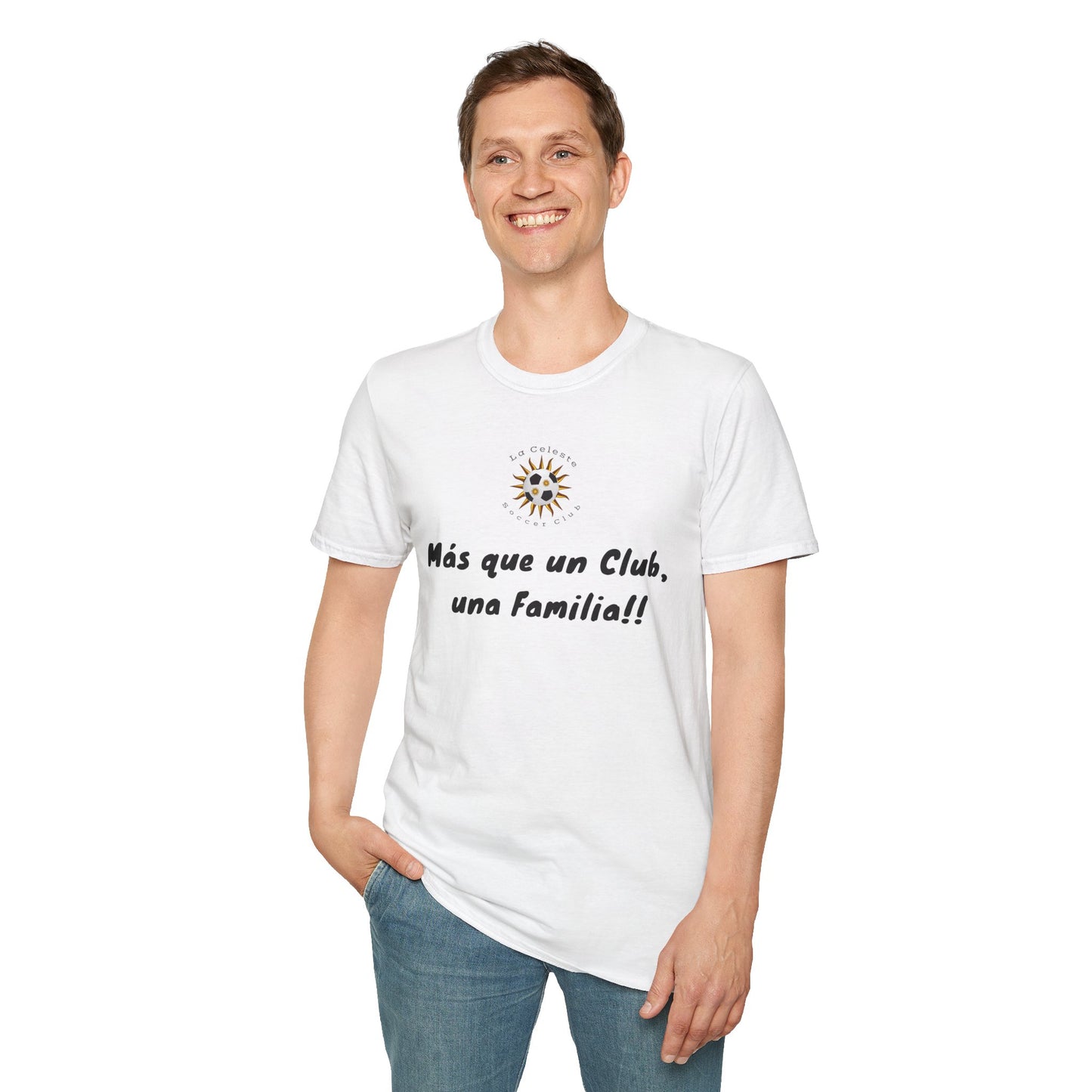 La Celeste S.C Más que un Club, Una Familia - Unisex Softstyle T-Shirt