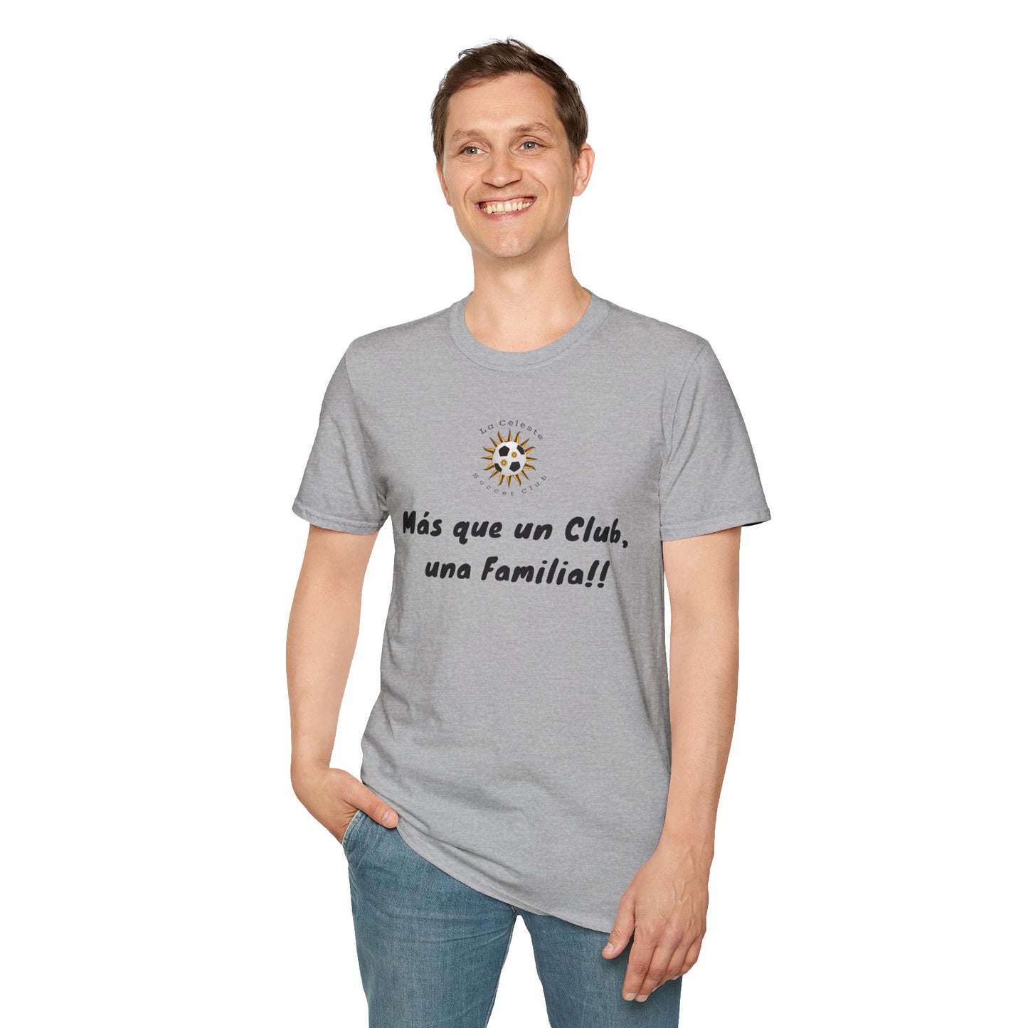La Celeste S.C Más que un Club, Una Familia - Unisex Softstyle T-Shirt