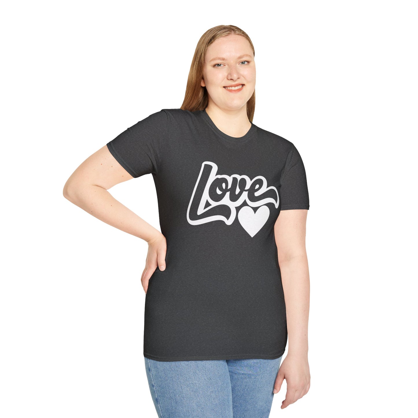 Love Hearth Graphic T-shirt